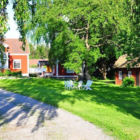 Hem Till Garden Boutique Hotel Vasteras Exterior foto