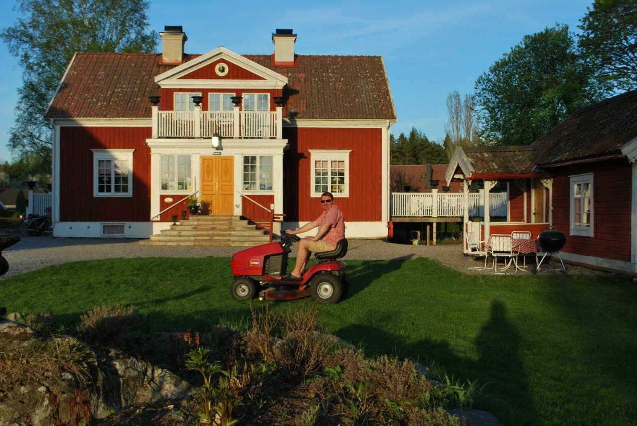 Hem Till Garden Boutique Hotel Vasteras Exterior foto